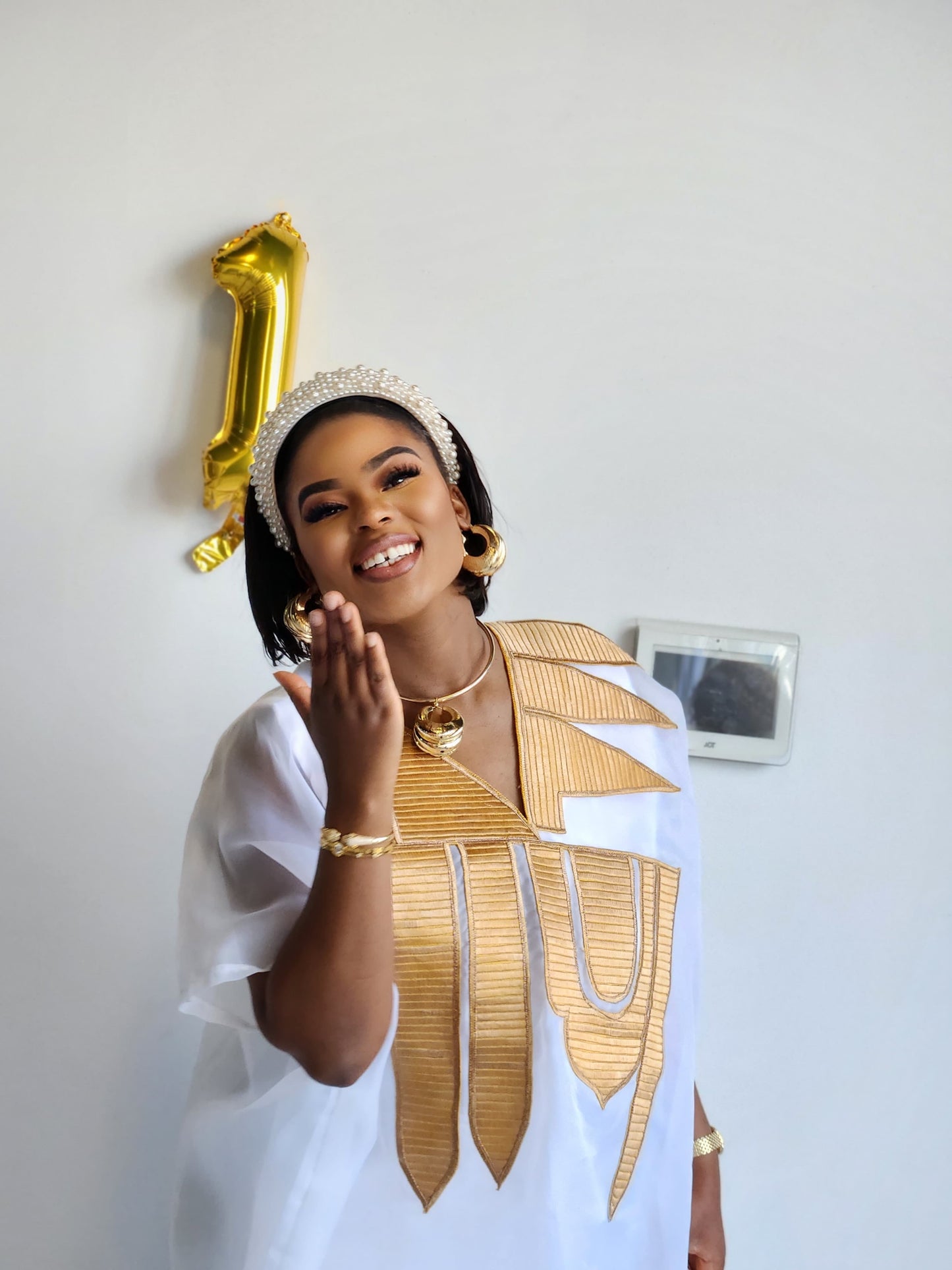 The Royal Essence Bubu Kaftan - White Gold