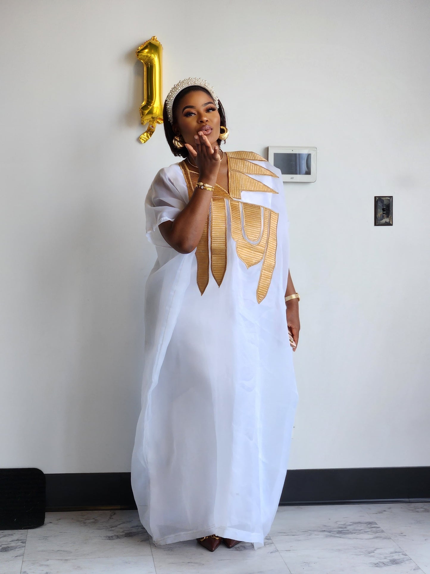 The Royal Essence Bubu Kaftan - White Gold