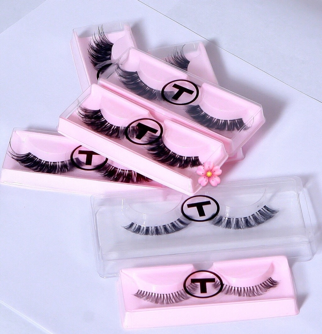 Tayy’s Goddess Lashes - Luxurious Human Hair & Mink Lashes for Stunning Eyes (Discontinued).